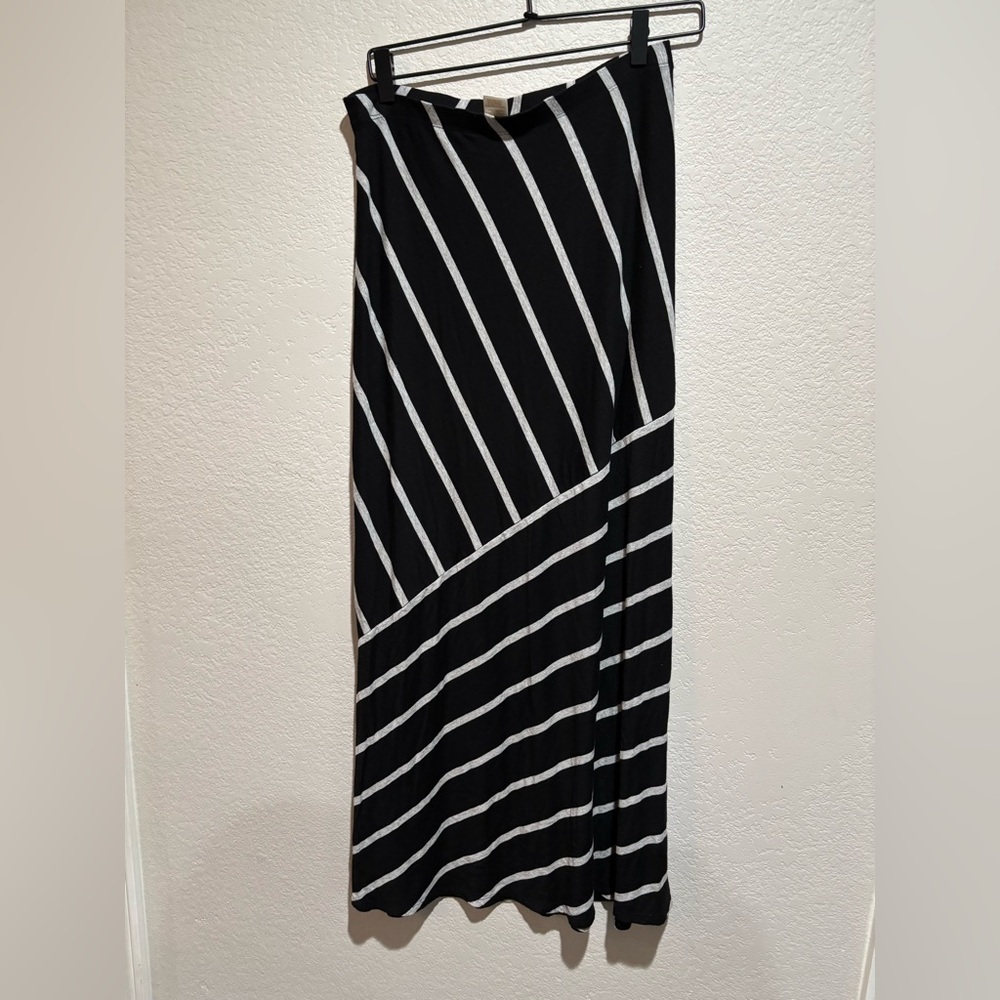 Marty M Ladies Maxi Skirt Size Small Black and White Striped Women's Skirt